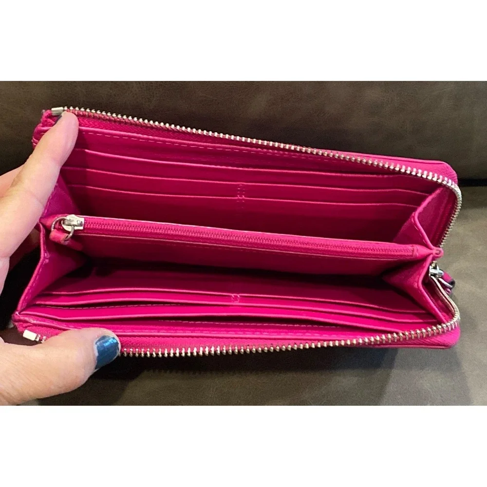 Coach Wallet Women's Fuchsia Legacy Leather Slim Zip Around Clutch Organizer